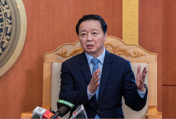 Bộ[-]trưởng[-]Tài[-]Nguyên[-]và[-]Môi[-]trường[-]nói[-]việc[-]xử[-]lý[-]rác[-]thải[-]khi[-]F0[-]"bùng[-]nổ"